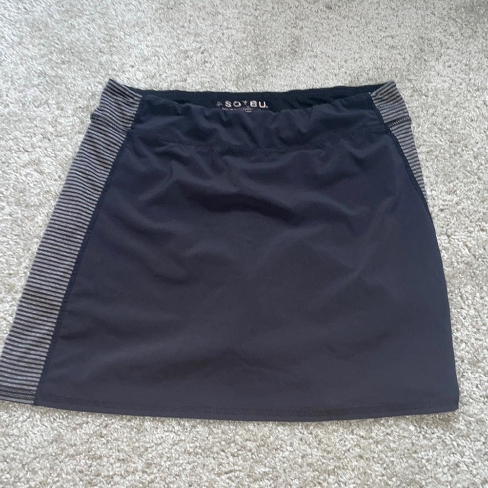 Black Skirt! Great for sports and summer.
